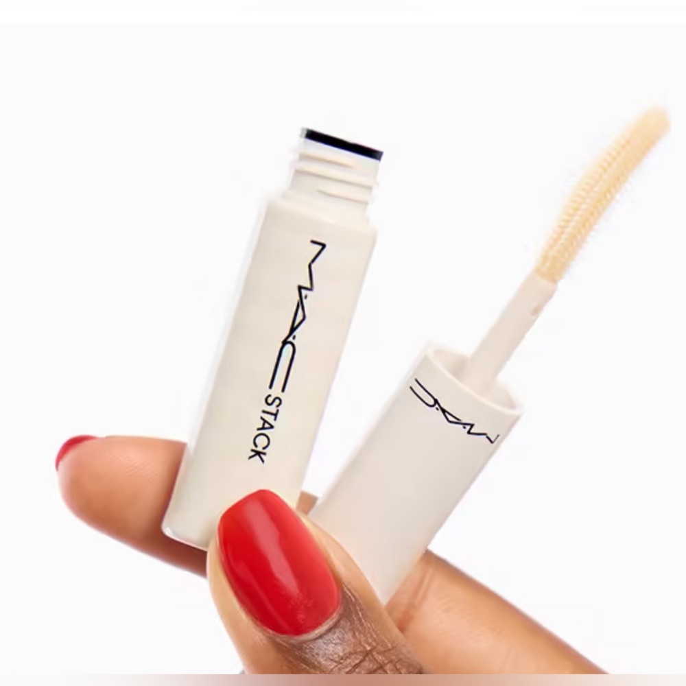 🦋 3/$9 M·A·C COSMETICS Legit Lift Lash Primer NWT
